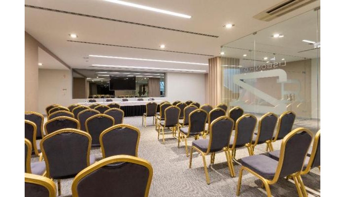 Czar Lisbon Hotel poza 7