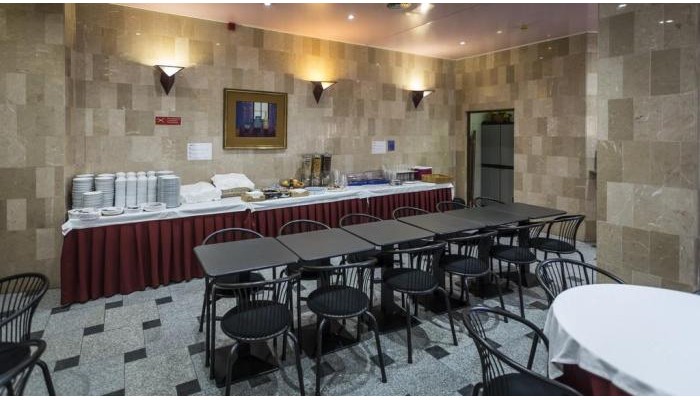 Hotel Arangues poza 7