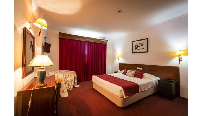 Hotel Arangues poza 9