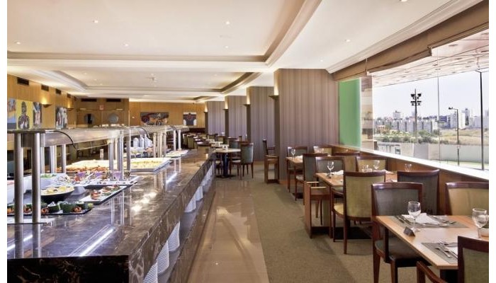 Hotel Ramada By Wyndham Lisbon poza 4