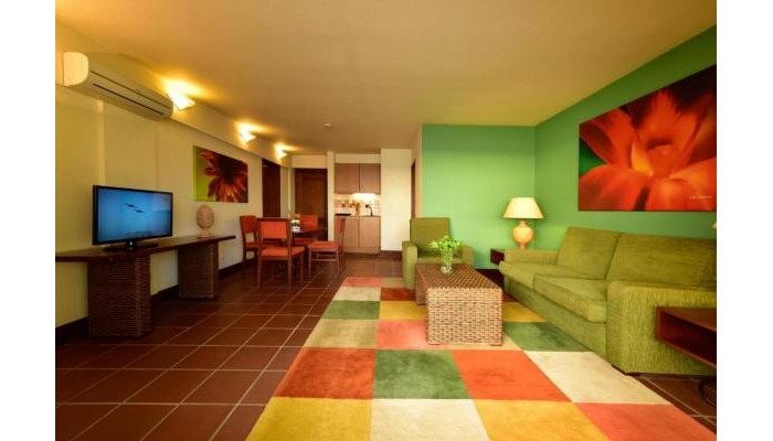 Pestana Bay Ocean Aparthotel poza 8