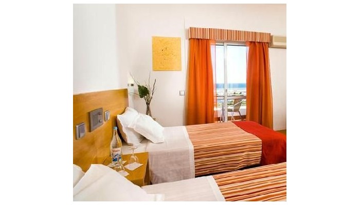 Hotel Alcazar Beach And Spa poza 5